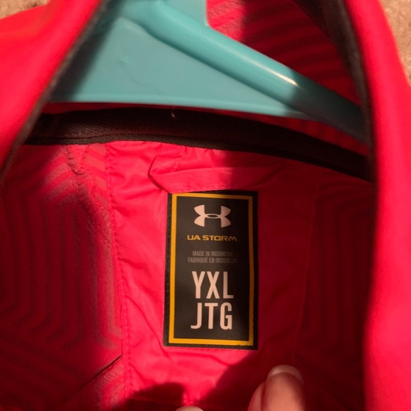 Under Amour cold gear youth XL jacket - Picture 3 of 3